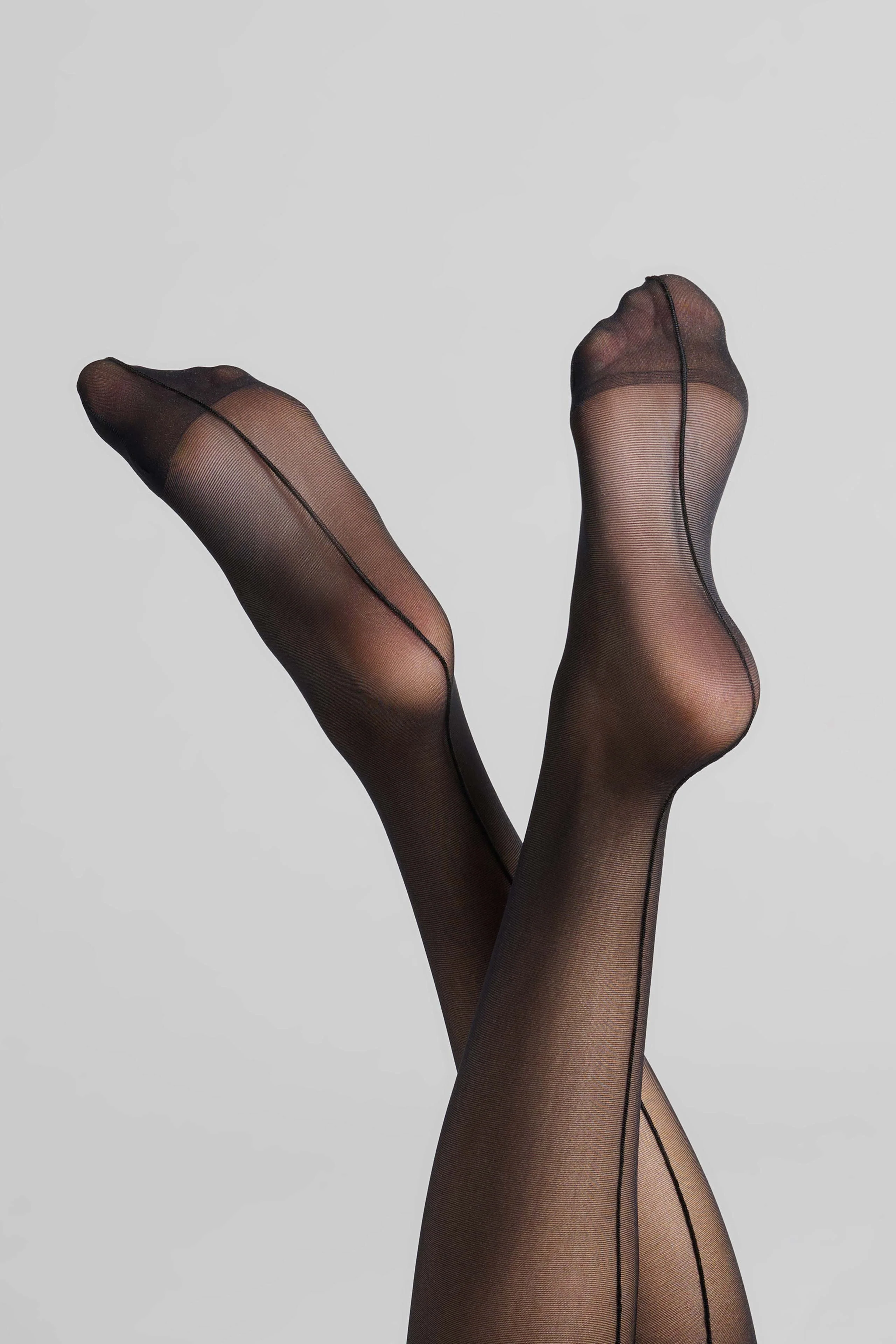 Cut and curled back seamed stockings - 20D - LEGWEAR - Image 4