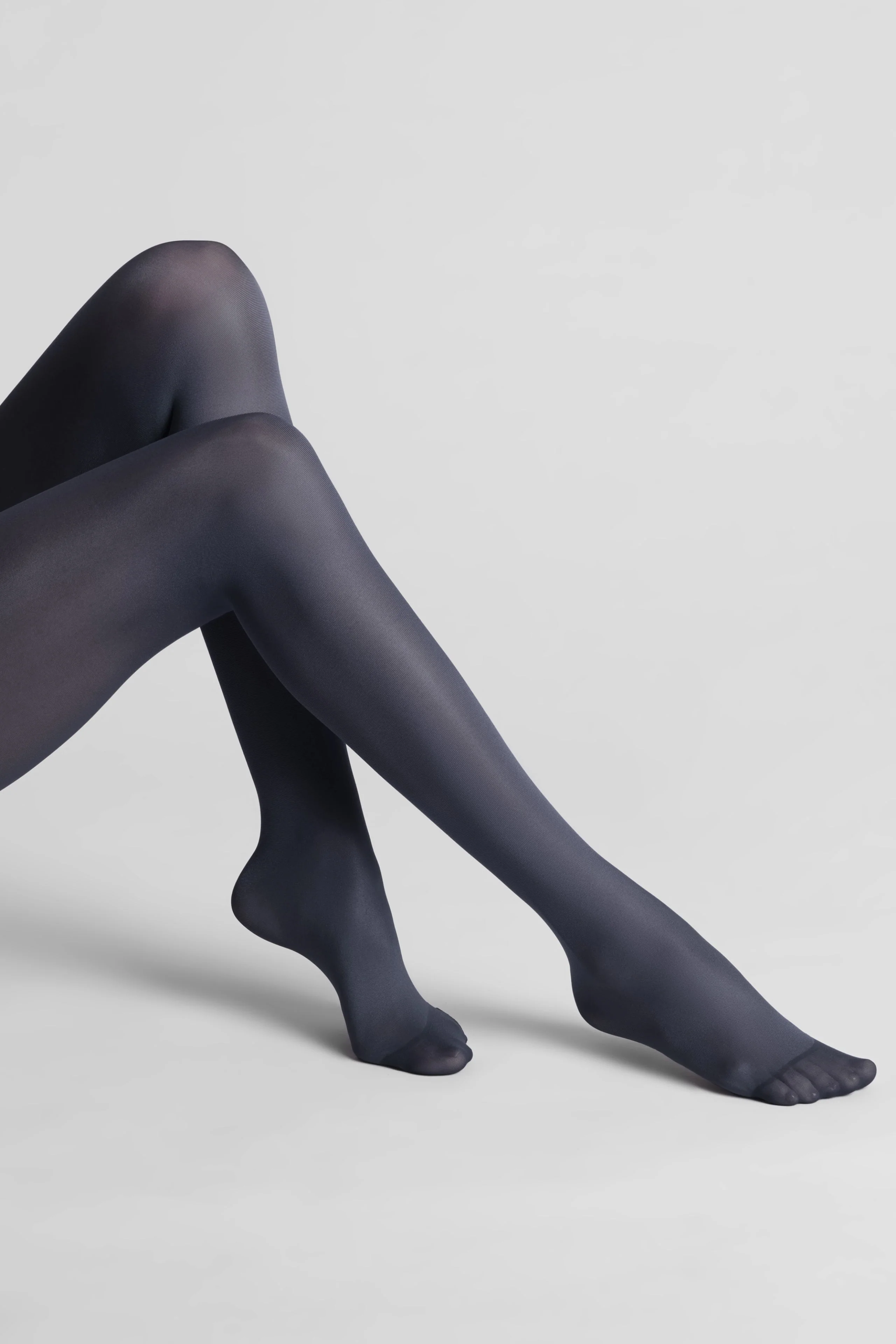 Cut and Curled Stockings 40D - Grey - LEGWEAR - Image 5
